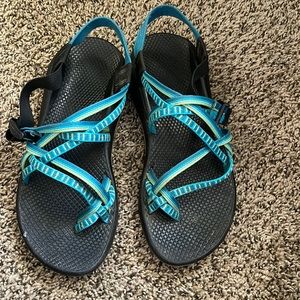 Womens Chacos size 10